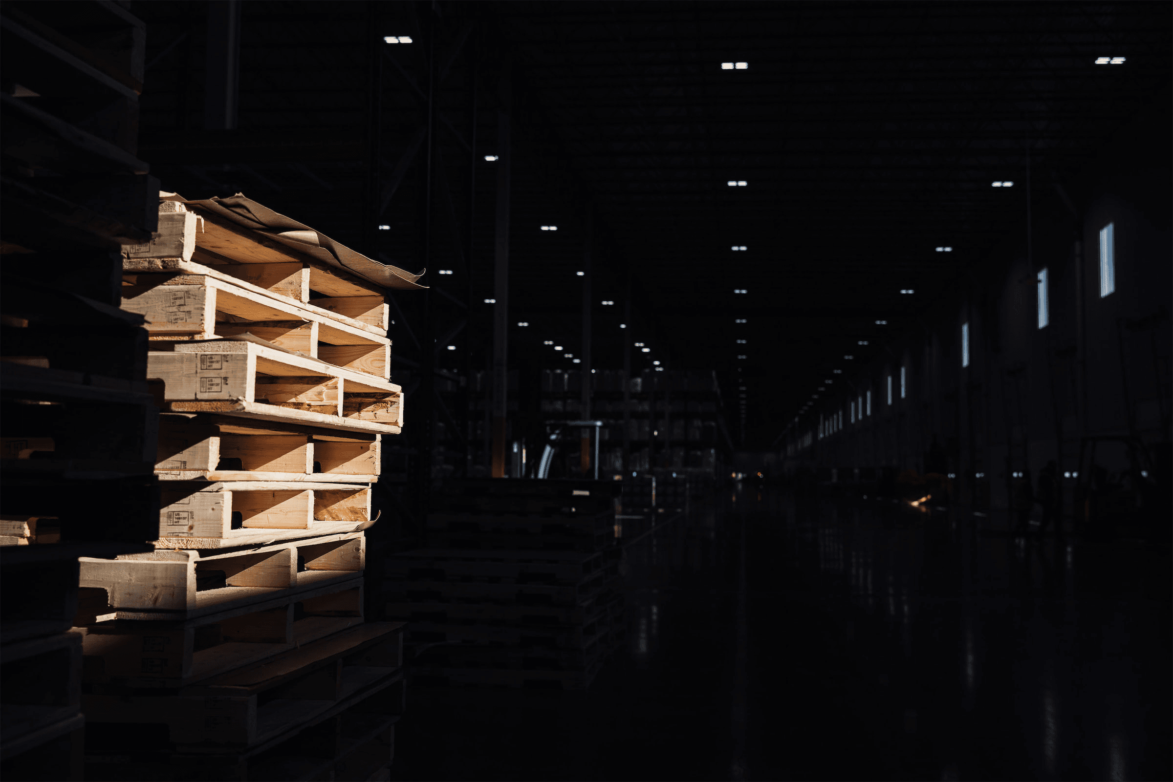 AOG Support: How Strategic Warehouse Placement Minimizes Aircraft Downtime