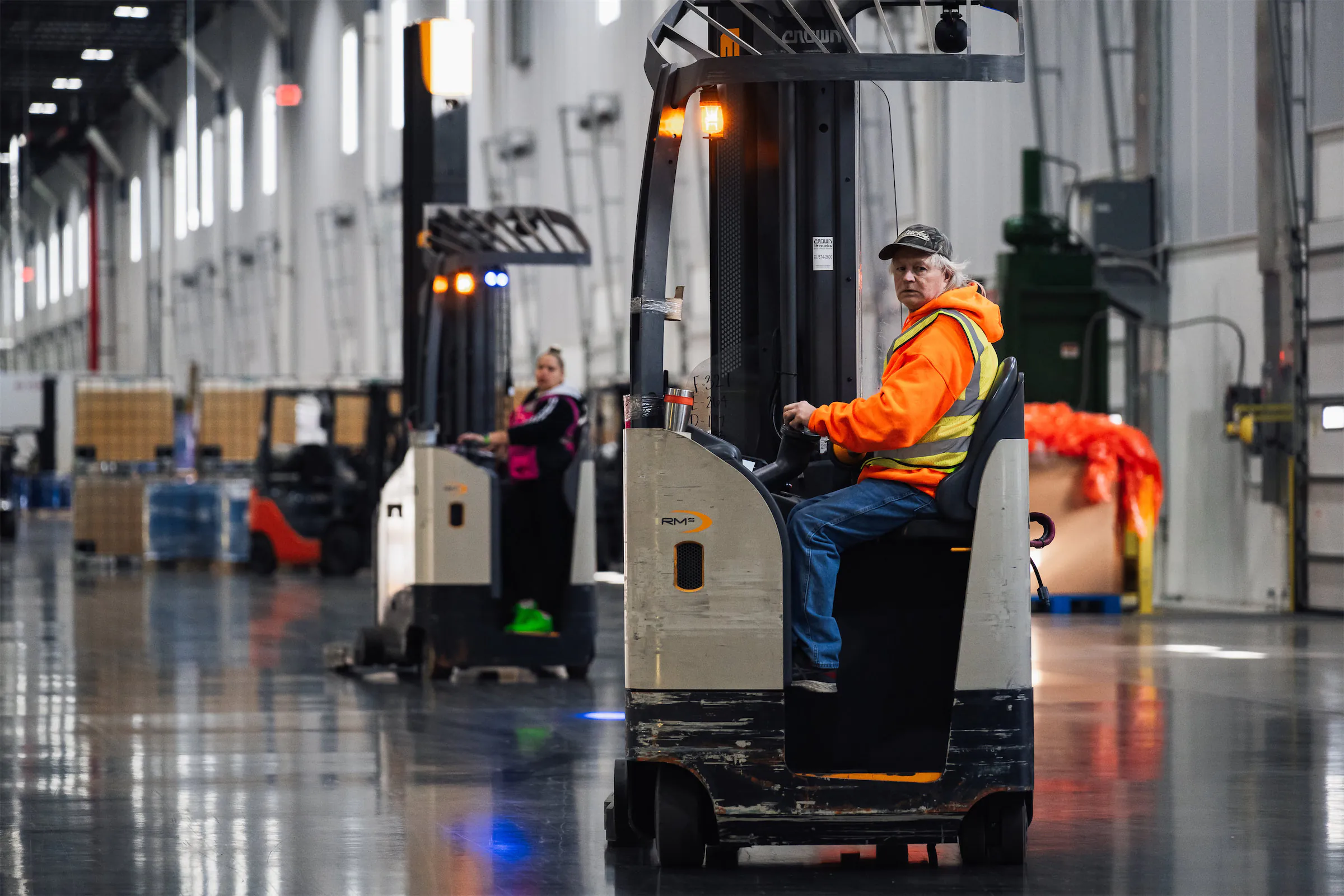 Forklift operator at Commonwealth Cincinnati warehouse