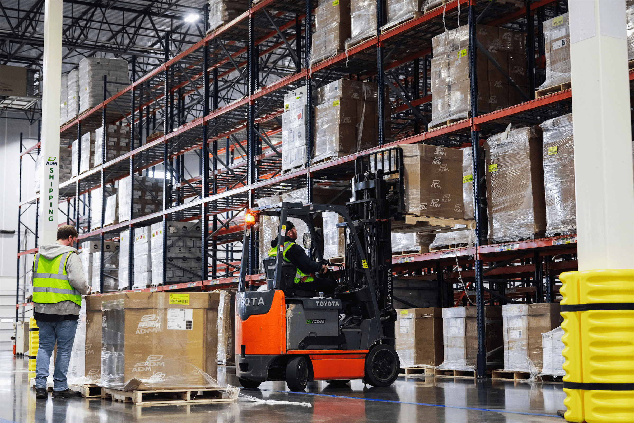 Contract warehousing: benefits, costs & implementation